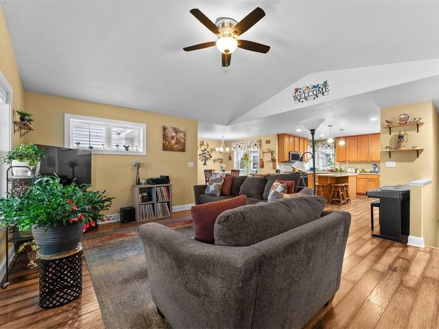 468 Pickett STREET, Plymouth, WI 53073