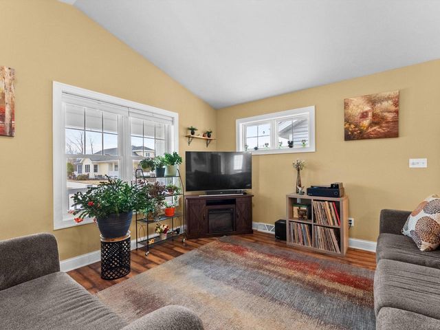 468 Pickett STREET, Plymouth, WI 53073