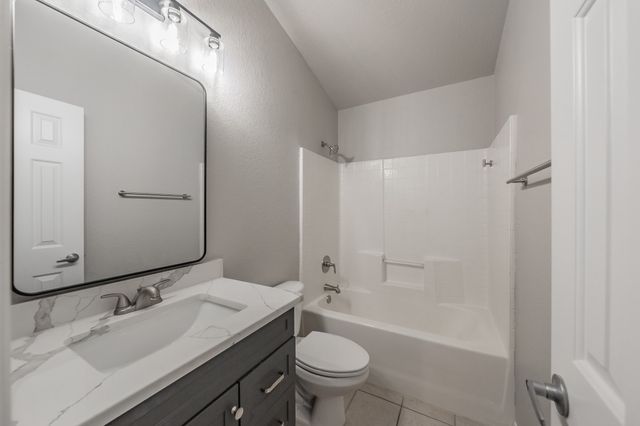 3028 Thicket Bend Court, Fort Worth, TX 76244