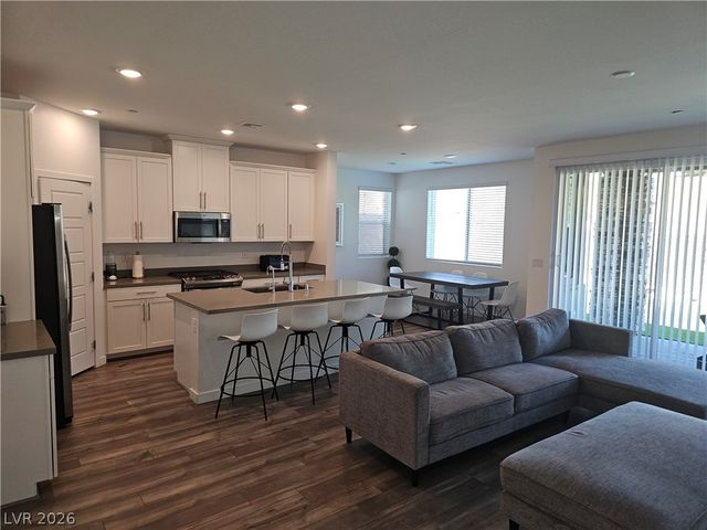 24 Strada Moscato, Henderson, NV 89011