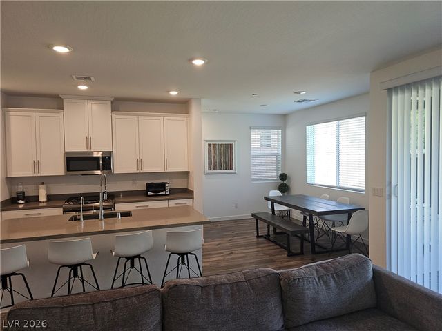 24 Strada Moscato, Henderson, NV 89011