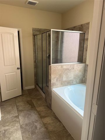 2614 Windy Vale Trail, Fresno, TX 77545