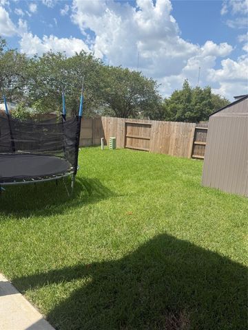 2614 Windy Vale Trail, Fresno, TX 77545