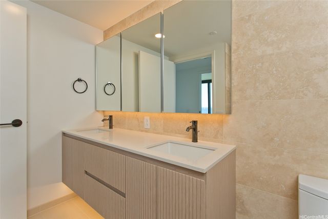 333 Ward Avenue 2500, Honolulu, HI 96814