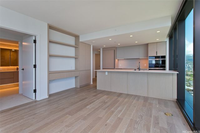333 Ward Avenue 2500, Honolulu, HI 96814