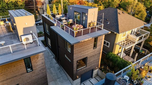 1105 Yakima Avenue S, Seattle, WA 98144