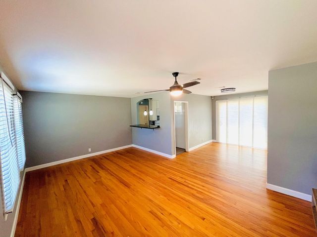 34 W Barrymore St, Stockton, CA 95204