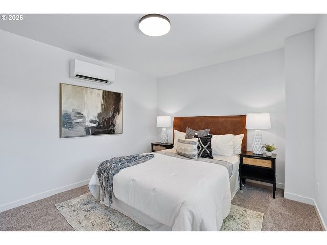 7306 Sw 13th Ave, Portland, OR 97239