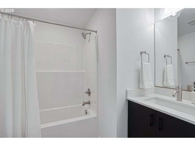 7306 Sw 13th Ave, Portland, OR 97239