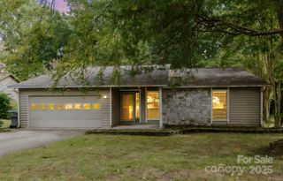 3844 Sweetgrass Lane, Charlotte, NC 28226