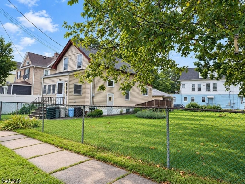 241 Pennsylvania Ave, Hillside Twp., NJ 07205 — exterior