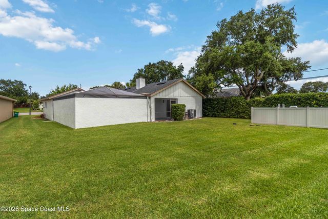 598 Pine Forest Court, Melbourne, FL 32940