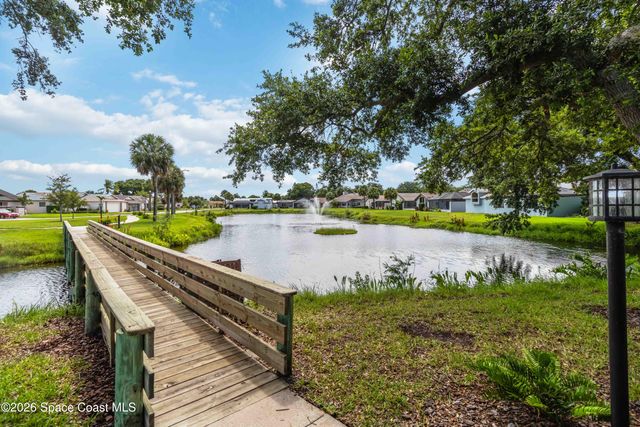 598 Pine Forest Court, Melbourne, FL 32940