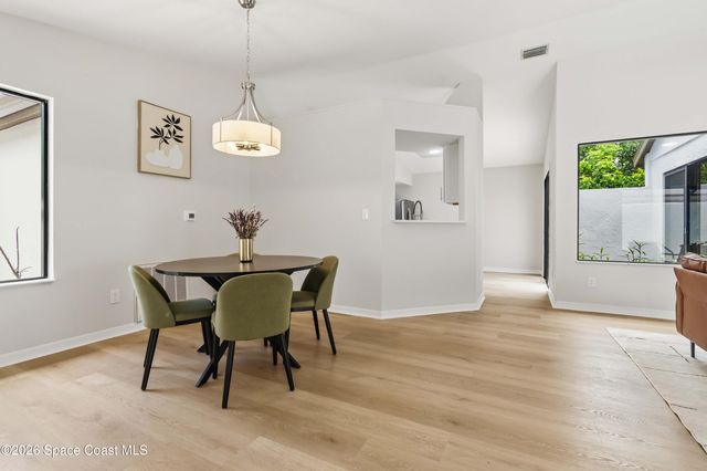 598 Pine Forest Court, Melbourne, FL 32940