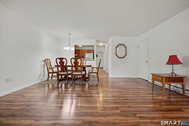 8 Rose Lane 24-7, Danbury, CT 06811