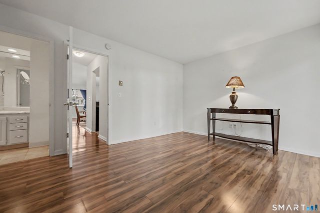 8 Rose Lane 24-7, Danbury, CT 06811
