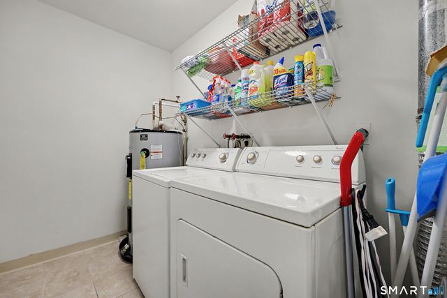8 Rose Lane 24-7, Danbury, CT 06811