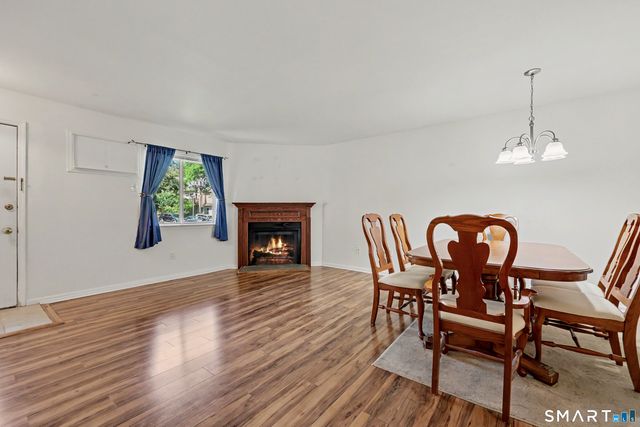 8 Rose Lane 24-7, Danbury, CT 06811