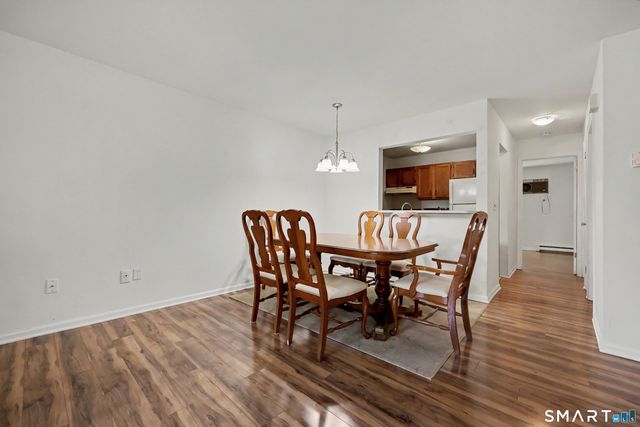 8 Rose Lane 24-7, Danbury, CT 06811