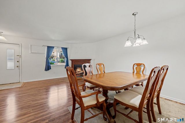 8 Rose Lane 24-7, Danbury, CT 06811