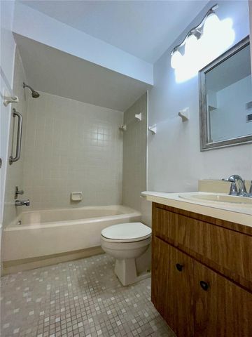 3258 CANDLE RIDGE DRIVE 203, Orlando, FL 32822