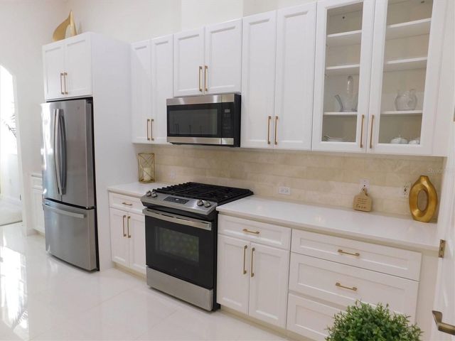 13836 BLUEBIRD POND ROAD, Windermere, FL 34786