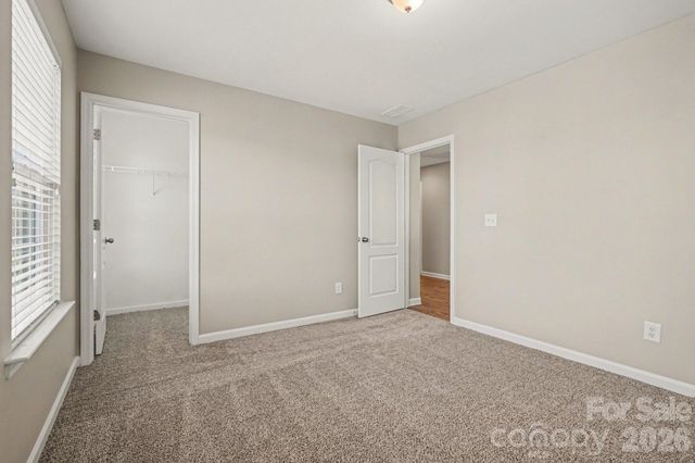 7202 Kinley Commons Lane, Charlotte, NC 28278