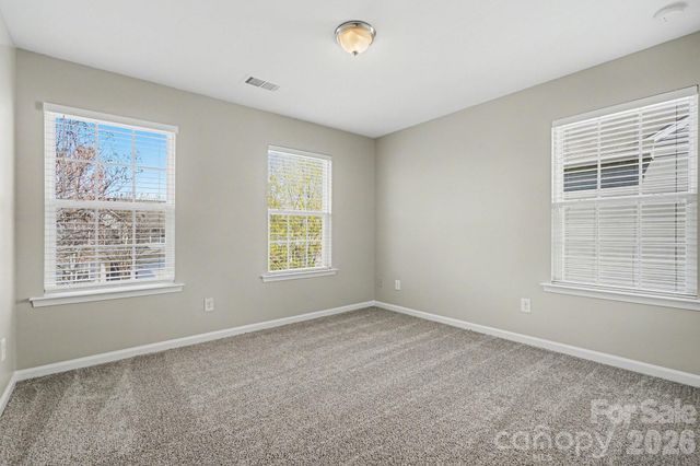 7202 Kinley Commons Lane, Charlotte, NC 28278