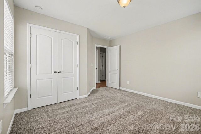 7202 Kinley Commons Lane, Charlotte, NC 28278