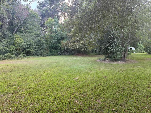 000 Crescent Boulevard, Cleveland, TX 77327