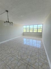 2025 NE 164th Street 319, North Miami Beach, FL 33162