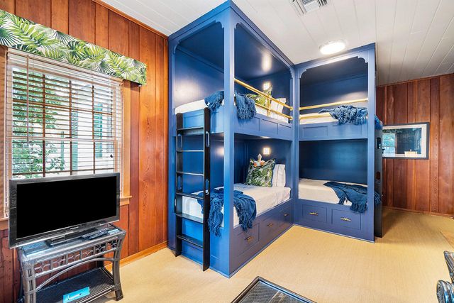 1008 N Ocean Boulevard, Gulf Stream, FL 33483