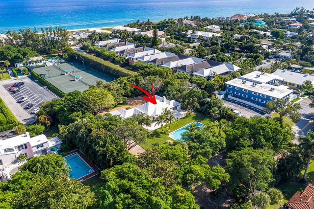 1008 N Ocean Boulevard, Gulf Stream, FL 33483