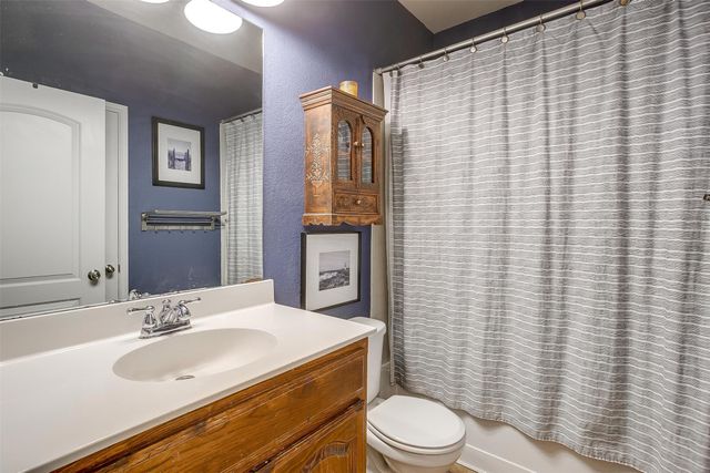 424 Ketron Road, Burleson, TX 76028