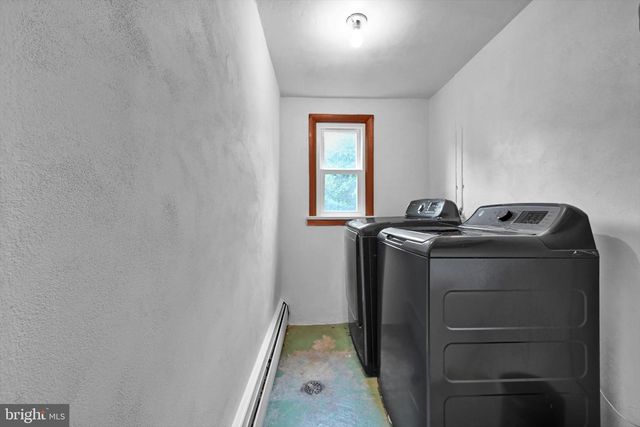 33 JAYANN DR, Lebanon, PA 17042