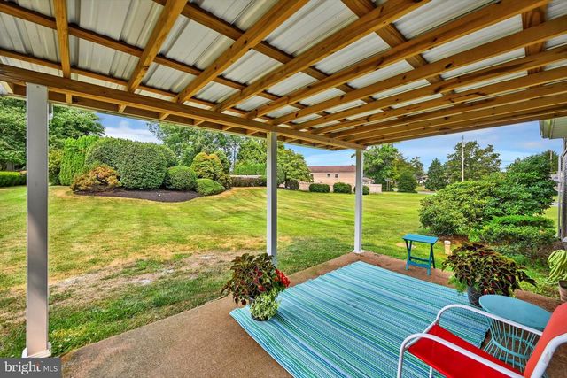 33 JAYANN DR, Lebanon, PA 17042