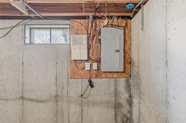 281 Swan Street A, Providence, RI 02905