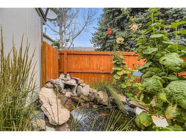 16953 E Whitaker Dr F, Aurora, CO 80015