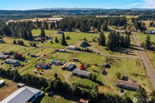 19115 Old Ranch Lane SW, Rochester, WA 98579