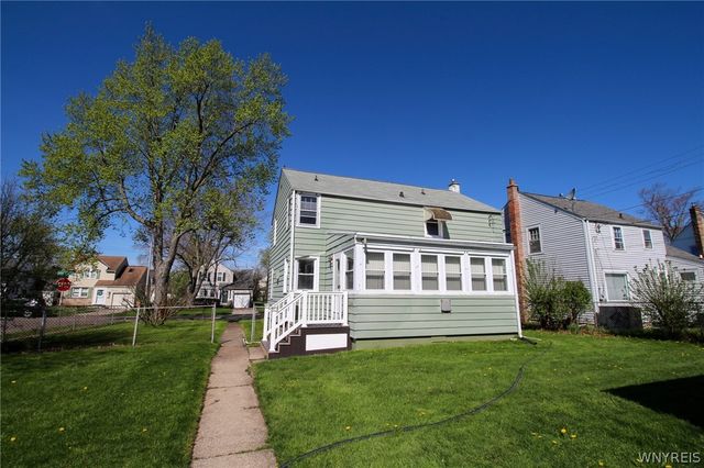 29 Allendale Road, Cheektowaga, NY 14215