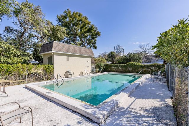 1913 WOODCREST DRIVE B, Winter Park, FL 32792