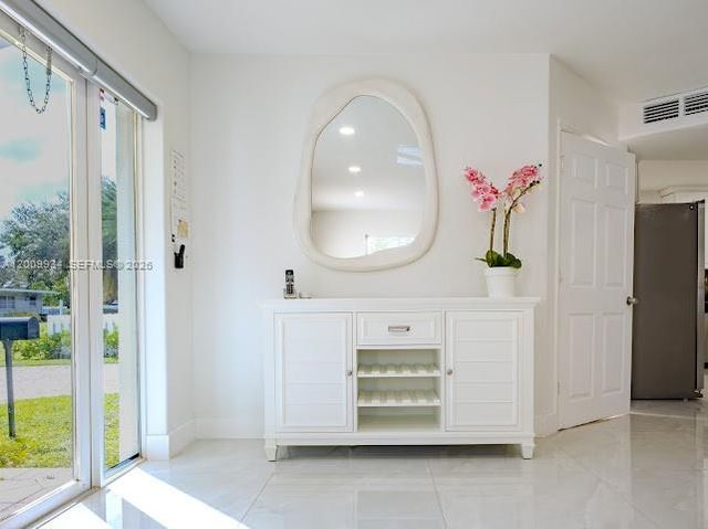 1435 Grant St, Hollywood, FL 33020