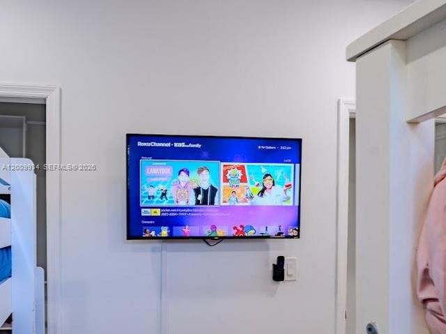 1435 Grant St, Hollywood, FL 33020