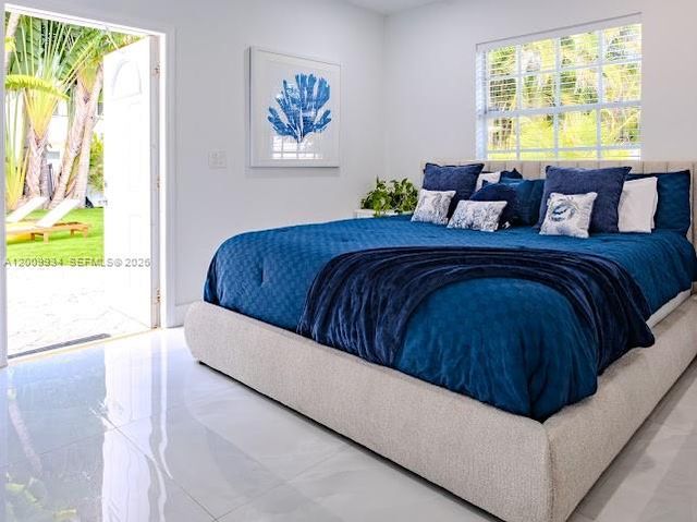 1435 Grant St, Hollywood, FL 33020