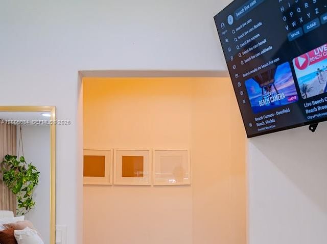 1435 Grant St, Hollywood, FL 33020