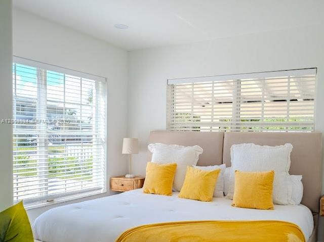 1435 Grant St, Hollywood, FL 33020