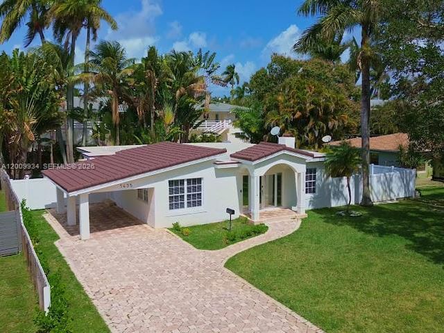 1435 Grant St, Hollywood, FL 33020