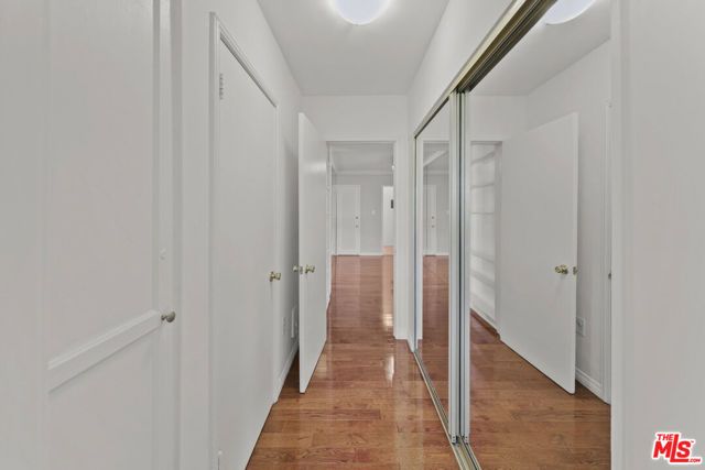 1323 N Olive Drive 39B, West Hollywood, CA 90069