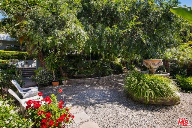 1323 N Olive Drive 39B, West Hollywood, CA 90069