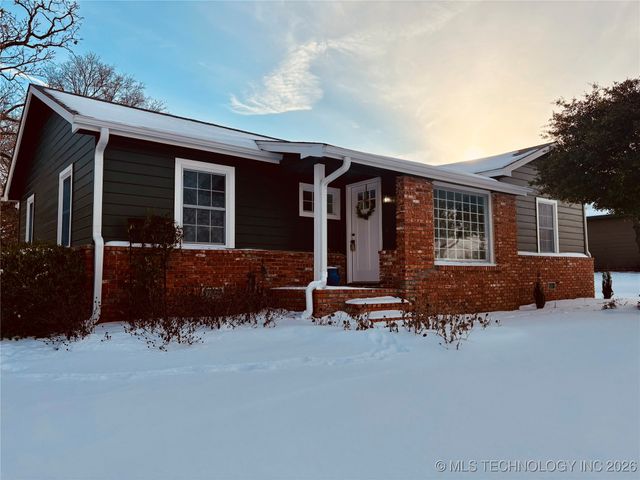 206 S Rawson Road, Sand Springs, OK 74063